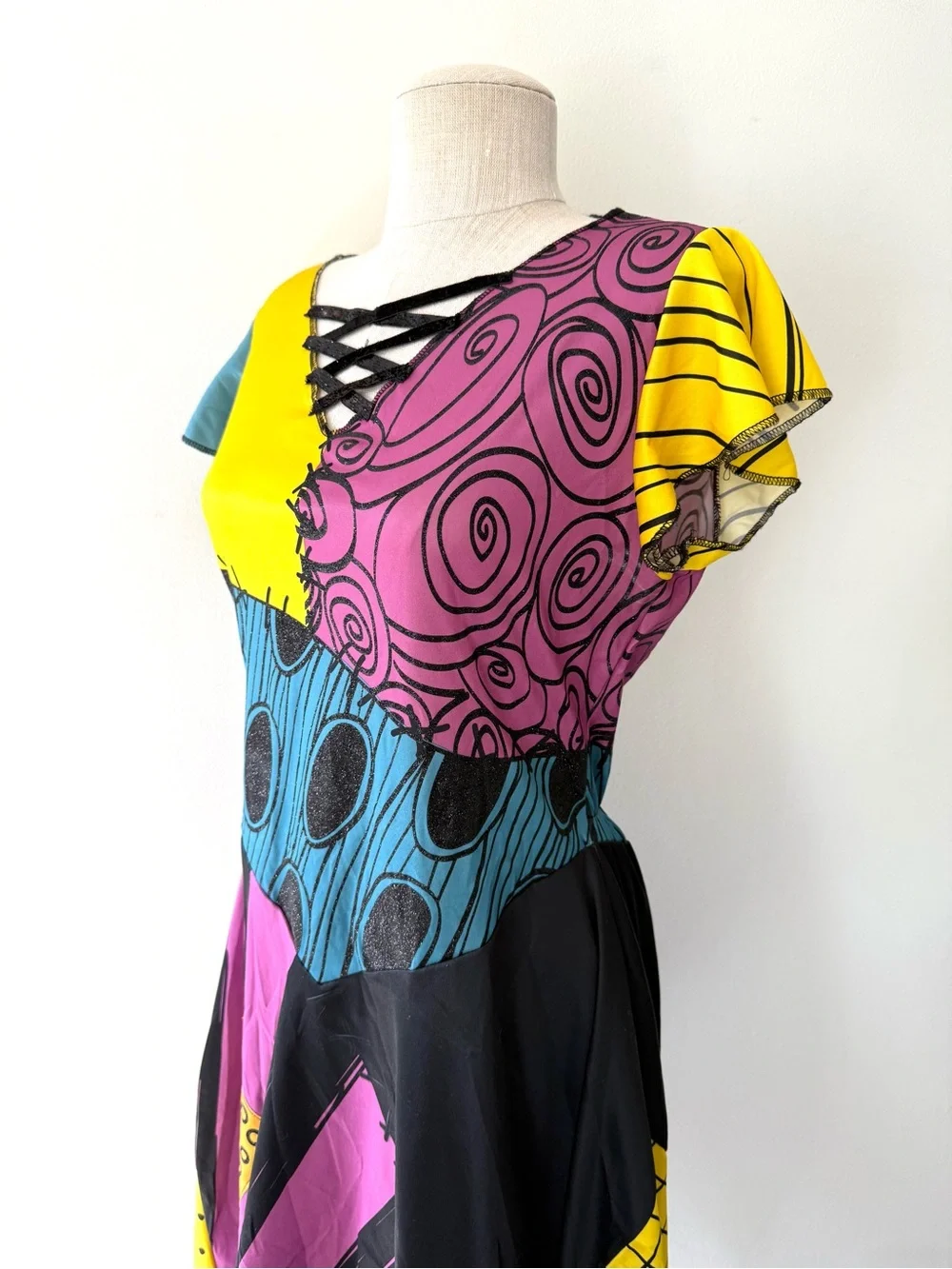 Disney Nightmare Before Xmas Sally Costume Dress Girls L 12-14 fits Adult XS EUC